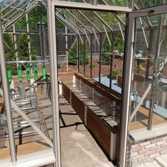 Компактная теплица и грядка / КП Новое Семкино — Рязанская область // Май 2024