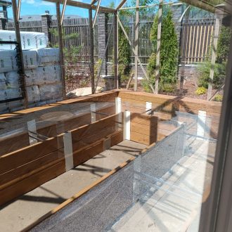 Компактная теплица и грядка / КП Новое Семкино — Рязанская область // Май 2024