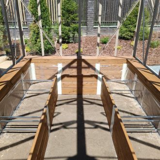 Компактная теплица и грядка / КП Новое Семкино — Рязанская область // Май 2024