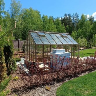 Компактная теплица и грядка / КП Новое Семкино — Рязанская область // Май 2024