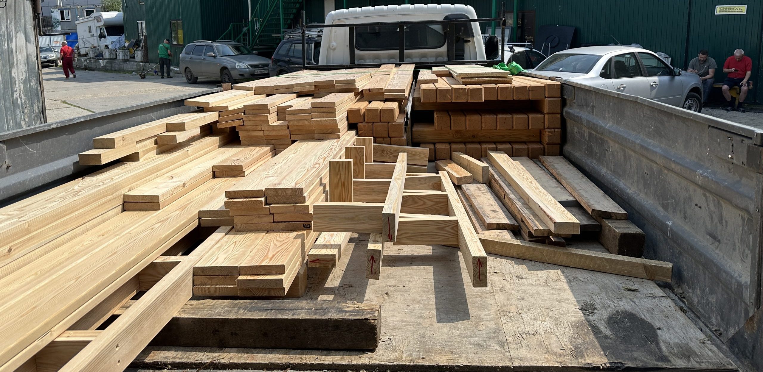 Открытая терраса из лиственницы / Мэдисон Парк // Июнь 2025