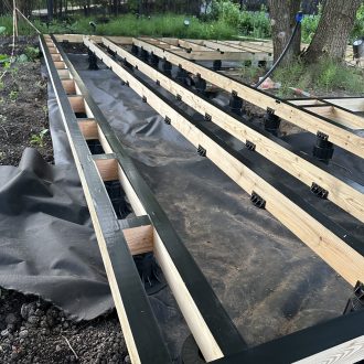 Открытая терраса из лиственницы / Мэдисон Парк // Июнь 2025