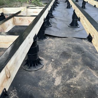 Открытая терраса из лиственницы / Мэдисон Парк // Июнь 2025