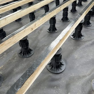 Открытая терраса из лиственницы / Мэдисон Парк // Июнь 2025