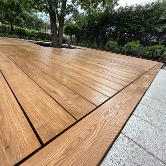 Открытая терраса из лиственницы / Мэдисон Парк // Июнь 2025