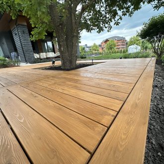 Открытая терраса из лиственницы / Мэдисон Парк // Июнь 2025