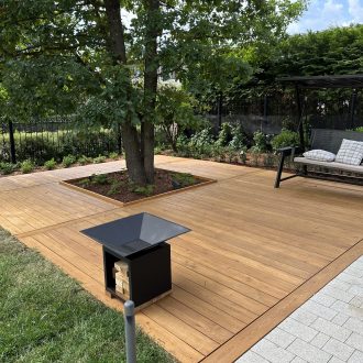 Открытая терраса из лиственницы / Мэдисон Парк // Июнь 2025