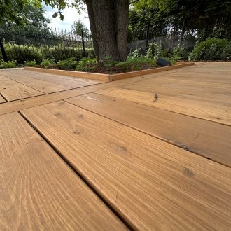 Открытая терраса из лиственницы / Мэдисон Парк // Июнь 2025